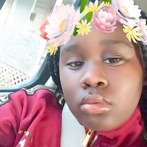 Meet your Posher, Mirakal